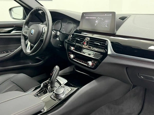 Седан BMW 5 серия 2020 года, 4745000 рублей, Красноярск