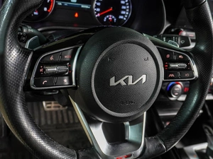 Седан Kia Cerato 2022 года, 2349000 рублей, Воронеж