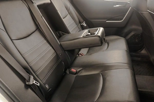 Внедорожник Toyota RAV4 2020 года, 3779000 рублей, Челябинск