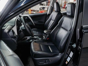 Внедорожник Toyota RAV4 2016 года, 2599000 рублей, Тюмень