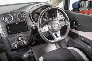 Хетчбэк Nissan Note 2019 года, 1159000 рублей, Томск