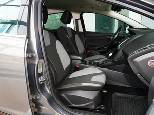 Хетчбэк Ford Focus 2012 года, 1230111 рублей, Тверь