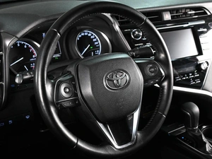 Седан Toyota Camry 2018 года, 2465000 рублей, Аксай