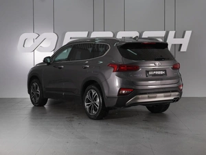 Внедорожник Hyundai Santa Fe 2019 года, 2749000 рублей, Красный Пахарь