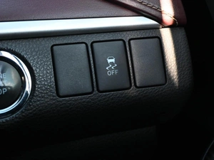 Внедорожник Toyota Harrier 2014 года, 2184000 рублей, Кирилловка