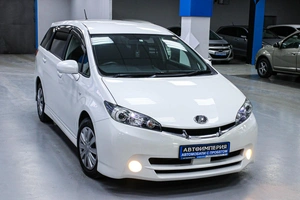 Минивэн Toyota Wish 2011 года, 1298000 рублей, Солонцы