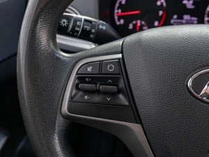 Седан Hyundai Solaris 2019 года, 1280000 рублей, Краснодар