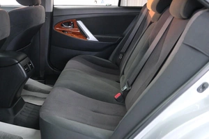 Седан Toyota Camry 2011 года, 1999000 рублей, Омск