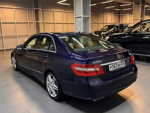 Седан Mercedes-benz E-класс 2012 года, 1797000 рублей, Красноярск