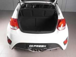 Хетчбэк Hyundai Veloster 2013 года, 1490000 рублей, Красный Пахарь