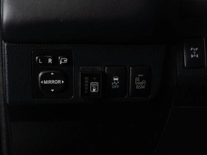 Внедорожник Toyota RAV4 2014 года, 2500000 рублей, Тюмень