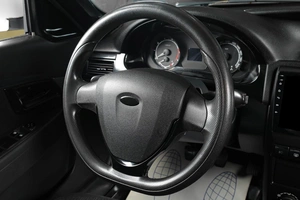 Седан ВАЗ (LADA) Priora 2014 года, 749000 рублей, Тюмень