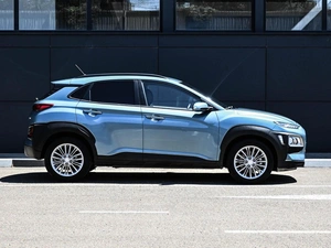 Внедорожник Hyundai Kona 2018 года, 1874000 рублей, Кирилловка