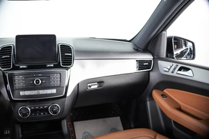 Внедорожник Mercedes-benz GLE-класс 2016 года, 3299000 рублей, Пермь
