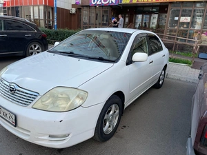 Седан Toyota Corolla 2004 года, 600000 рублей, Красноярск