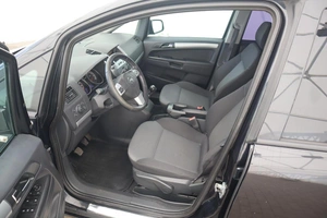 Универсал Opel Zafira 2012 года, 765000 рублей, Орёл