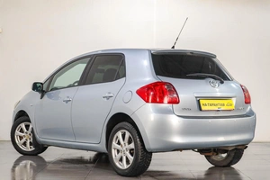 Хетчбэк Toyota Auris 2008 года, 719000 рублей, Челябинск