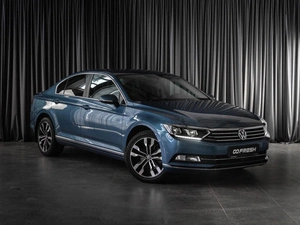 Седан Volkswagen Passat 2017 года, 1899000 рублей, Тюмень
