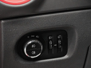 Хетчбэк Opel Corsa 2011 года, 679000 рублей, Красноярск