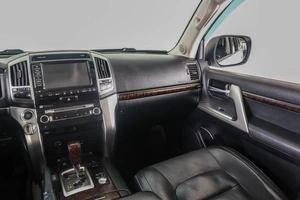 Внедорожник Toyota Land Cruiser 2012 года, 3339000 рублей, Пермь