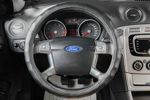 Седан Ford Mondeo 2010 года, 779000 рублей, Тюмень