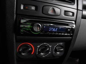 Седан Renault Symbol 2006 года, 322000 рублей, Воронеж