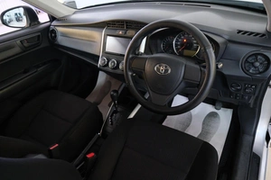 Универсал Toyota Corolla Fielder 2015 года, 1349000 рублей, Омск