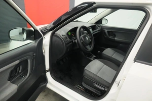 Хэтчбек Skoda Fabia 2014 года, 770000 рублей, Курск