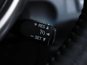 Хетчбэк Toyota Ractis 2016 года, 1029000 рублей, Красноярск