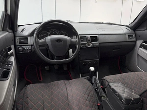 Седан ВАЗ (LADA) Priora 2012 года, 365000 рублей, Ростов-на-Дону