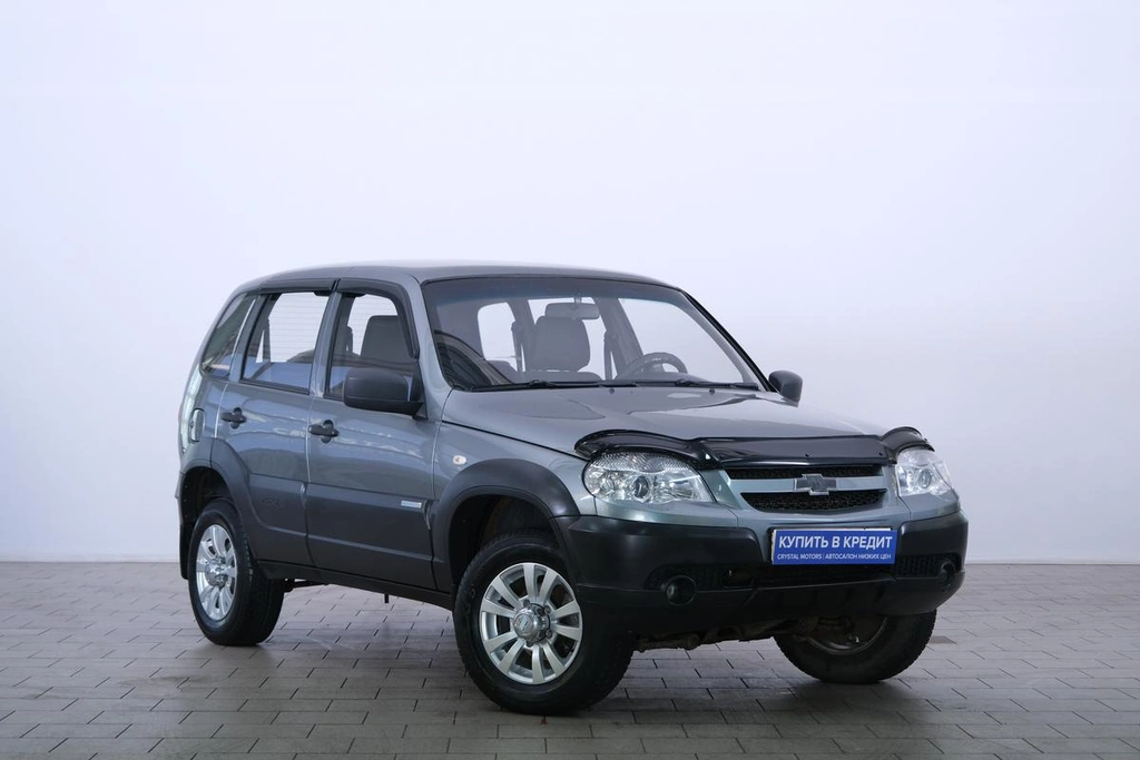 Внедорожник Chevrolet Niva 2014 года, 499000 рублей, Омск