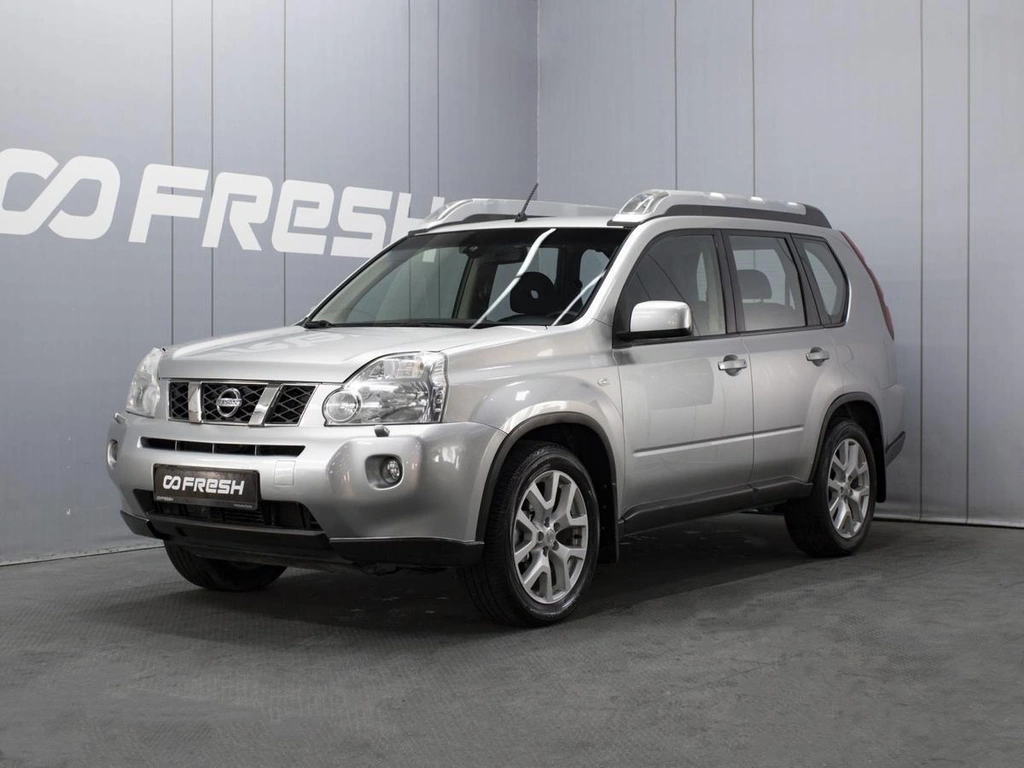Внедорожник Nissan X-Trail 2010 года, 1270000 рублей, Омск