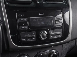 Хетчбэк Renault Sandero 2019 года, 1230000 рублей, Ростов-на-Дону
