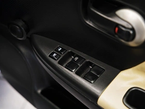 Хетчбэк Nissan Note 2010 года, 660000 рублей, Красноярск