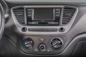 Седан Hyundai Solaris 2017 года, 1399000 рублей, Томск