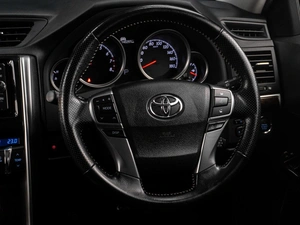 Седан Toyota Mark X 2017 года, 2675000 рублей, Тюмень