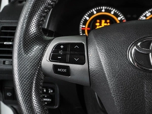 Седан Toyota Corolla 2013 года, 1129000 рублей, Воронеж