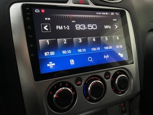 Хетчбэк Ford Focus 2010 года, 747000 рублей, Солонцы