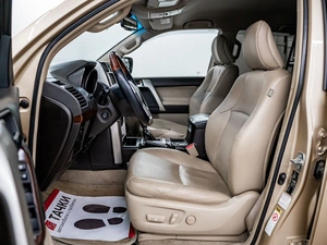 Внедорожник Toyota Land Cruiser Prado 2010 года, 2650000 рублей, Красноярск