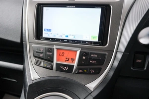 Хетчбэк Subaru Trezia 2011 года, 1199000 рублей, Красноярск