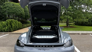 Купе Porsche 718 Cayman 2023 года, 8700000 рублей, Павловская Слобода