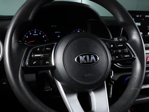 Седан Kia Forte 2018 года, 1379000 рублей, Минеральные Воды