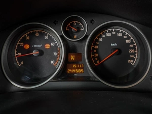 Хетчбэк Opel Astra 2011 года, 499000 рублей, Воронеж