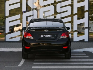 Седан Hyundai Solaris 2012 года, 819000 рублей, Волгоград