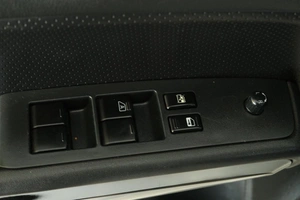 Внедорожник Nissan X-Trail 2012 года, 1489000 рублей, Омск