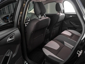 Седан Ford Focus 2012 года, 1229000 рублей, Тюмень