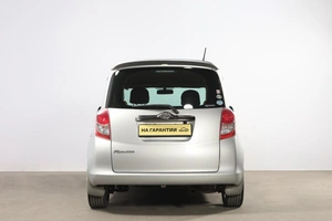 Хетчбэк Toyota Ractis 2010 года, 949000 рублей, Новосибирск