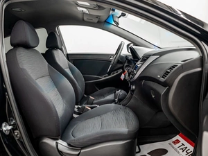 Седан Hyundai Solaris 2016 года, 1200000 рублей, Красноярск