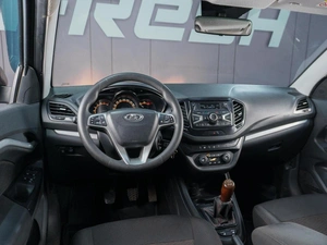 Универсал ВАЗ (LADA) Vesta 2019 года, 929000 рублей, Сургут