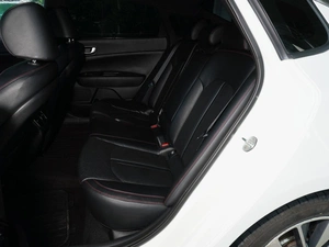 Седан Kia Optima 2016 года, 1548000 рублей, Тверь